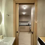 Location Lift Front Apartman *
