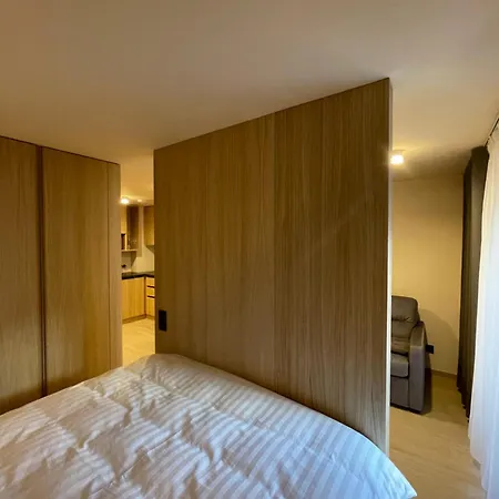 Location Lift Front Appartement *