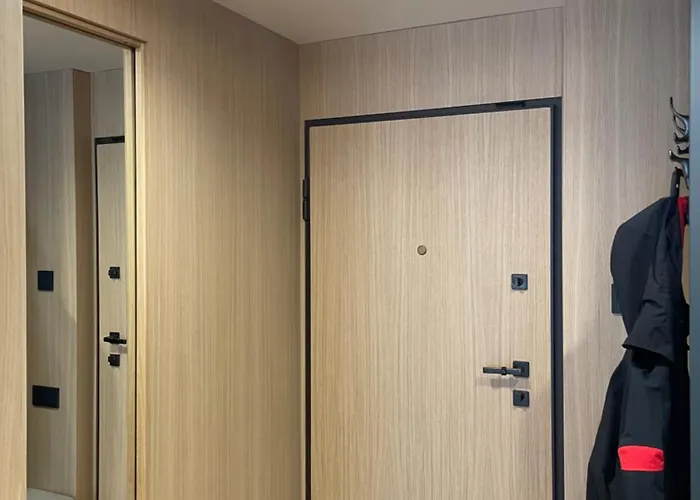 דירה Location Lift Front