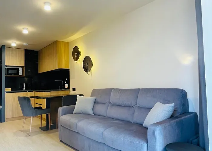 Location Lift Front *